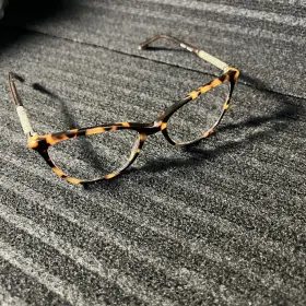 2723-72223-36 Bulova Vintage Shantou Eyeglasses Frame Only Tortoise 54-17-140 Used