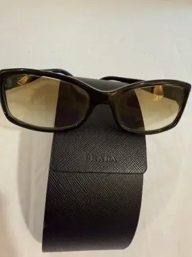 S426 Coach And Oakley Chelsea Tortoise Brown Eyeglasses 125 Prada Black Hard Shell Case