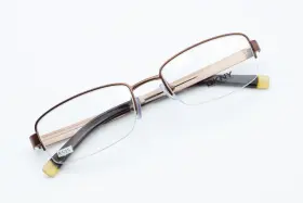 52-18-135 Dkny 56311192 Dy 5631 1192 Satin Brown Half Rim Rectangle Eyeglass Frames R535