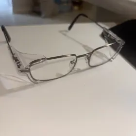 A2z87-2 Hilco Sg302 Safety Glasses Mens Metal Side Shields Uv A2z87-2 Hilco Sg302 Safety Glasses Mens Metal Side Shields Uv
