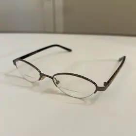 47-16-130 Liz Claiborne L327 Gold Half-rim Metal Crystal Eyeglasses Frames 0jm3