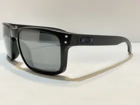 009102-l855 Oakley Holbrook 9102 L855 Matte Black Frames Cowboys Sunglasses Only Pre Owned