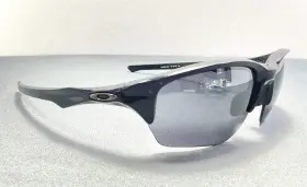 009363-0264 Oakley Flak Beta 9363 0264 Polished Black Sunglasses Frames Only Pre Owned 009363-0264 Oakley Flak Beta 9363 0264 Polished Black Sunglasses Frames Only Pre Owned