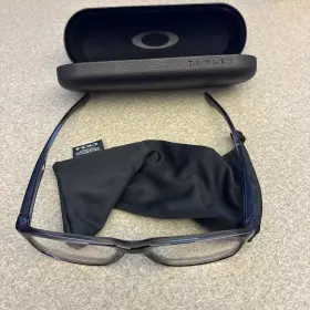 Ox8081-0653 Oakley Plank 2.0 Ox8081-0653. Polished Grey Smoke. 53mm Prescription Frame. Nib