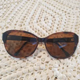 55016-135 Vera Bradley Sunglasses Frames Only Brown Heirloom Paisley Beth Floral Print
