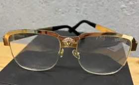 16-135 Versace S039 Gold Frame 1990s Eyeglasses 57 Hipster Non-prescription
