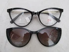 New B.e. Bio Eyes Wren Women Rx'able Eyeglasses W/ Sun Clip Black 52-16-140 $97.. Price: $20.00.