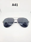 Foster Grant Sunglasses Aviator SR1021 Pre-owned. Price: $20.00.