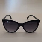 Betsey Johnson MS0423 VMP2007 PD62MM Women's Cateye Frame Black Weekender Travel Pre-owned. Price: $16.99.