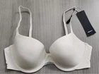 Dkny DK4001 Women's Litewear T-shirt Bra New. Price: $30.00.