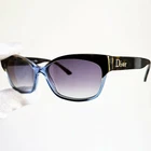 Christian Dior Brown Blue Sunglasses Vintage Cateye CD3197 Y2K Usato. Price: $204.90.