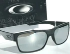 New* Oakley Two Face Steel Black Polarized Galaxy Chrome Mirror Sunglass 9189. Price: $168.88.